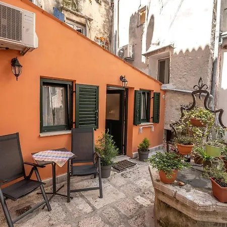 App Dea In The Center Rovinj